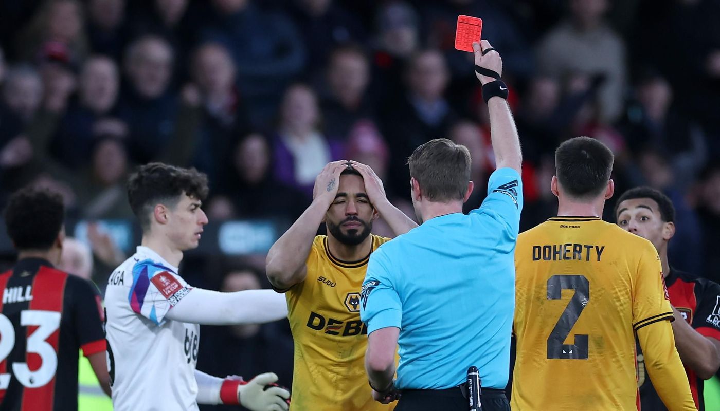 Cunha FA Cup red card
