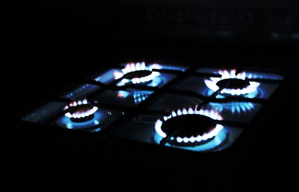 Limiting energy bills by getting off gas