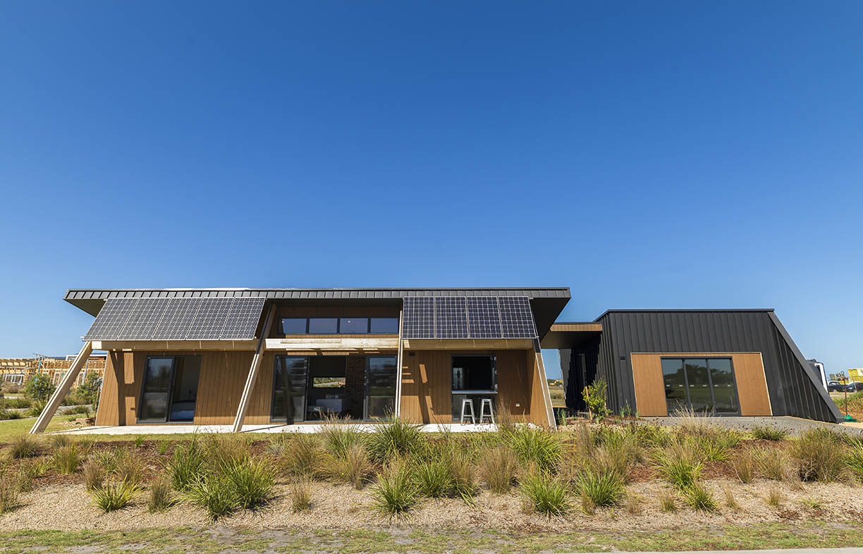 Beaumont Concepts’ award winning C0RE 9 house at The Cape development in Cape Paterson, Victoria, will be opening its doors along with the rest of its street on Sustainable House Day. C0RE stands for Carbon Positive, Zero Waste, Recyclability and Economics and represents a dual commitment to affordability and sustainability.